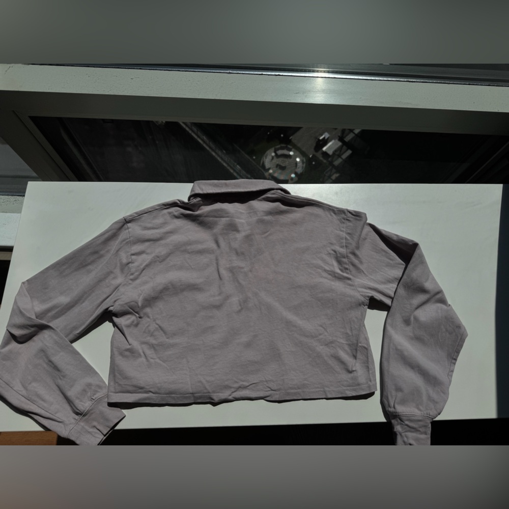 Sunday Best Light Pink Collared Shirt Small Aritzia - Picture 7 of 7